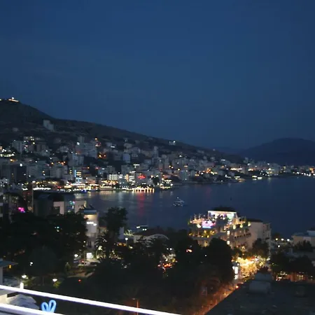 Center Apartment * Sarande