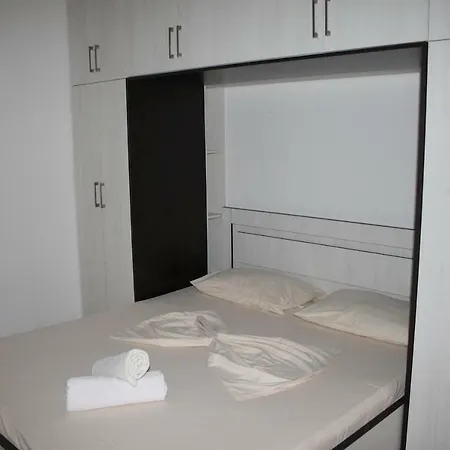Center Apartment Sarande